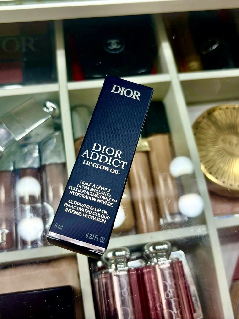 DIOR Lip Glow Oil Hydrating High-Shine Gloss Color: 015 Cherry - Juicy Finish
